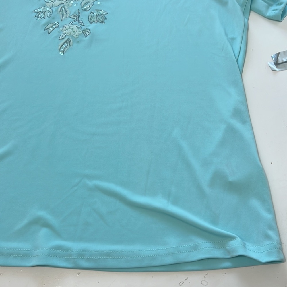 Bm Medium Blue Short Sleeve V Neck Embroidered Floral Blouse - Picture 3 of 5